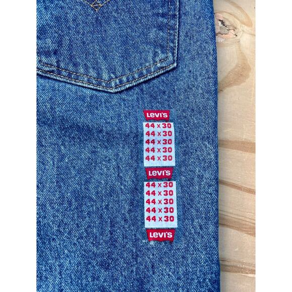 VINTAGE Levi's 540 Denim Jeans Relaxed & Loose Fit Brown Tab Size 44x30 Blue NOS - Picture 6 of 10
